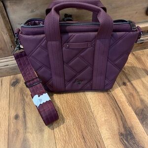 lug dory matte lux- wine NWOT